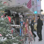 Outdoor bar across from the Parsenn cable car