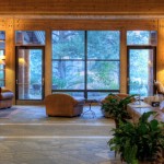 Sun Mountain Lodge Foyer